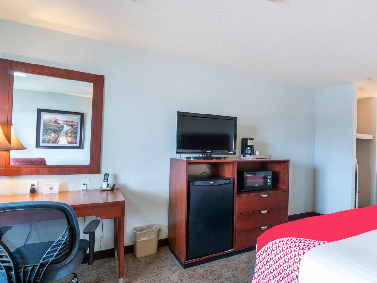 Oyo Hotel Pearsall I-35 West المظهر الخارجي الصورة