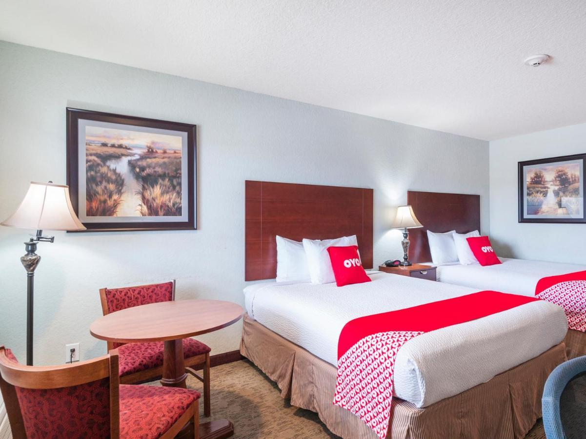 Oyo Hotel Pearsall I-35 West المظهر الخارجي الصورة