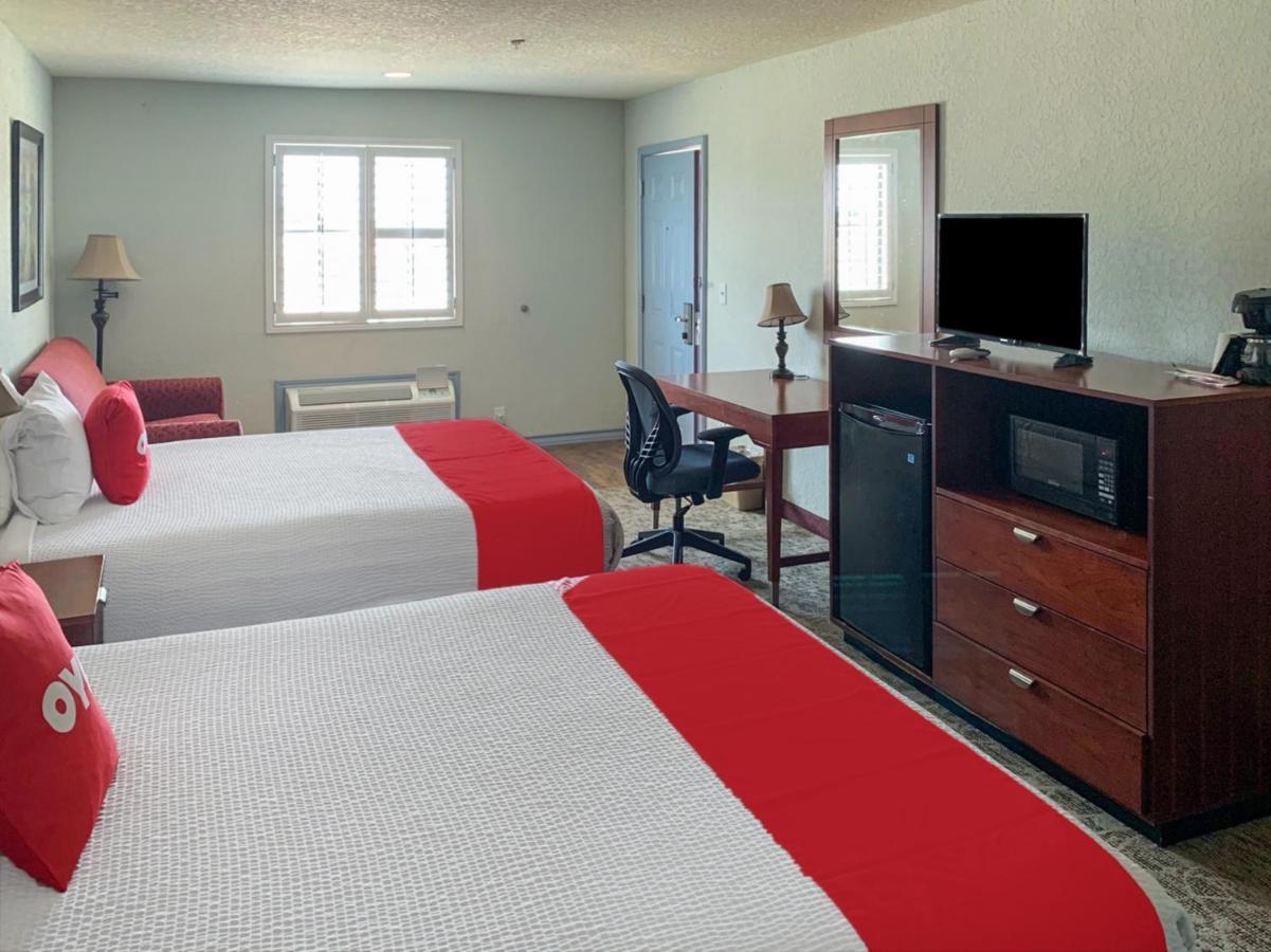 Oyo Hotel Pearsall I-35 West المظهر الخارجي الصورة